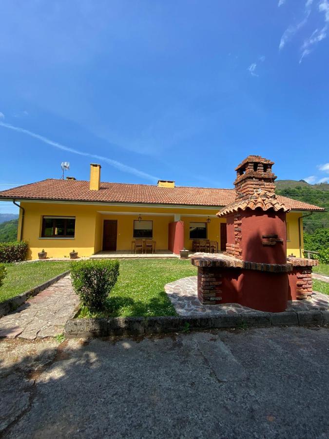 Finca La Cuesta Cangas de Onís Exterior photo