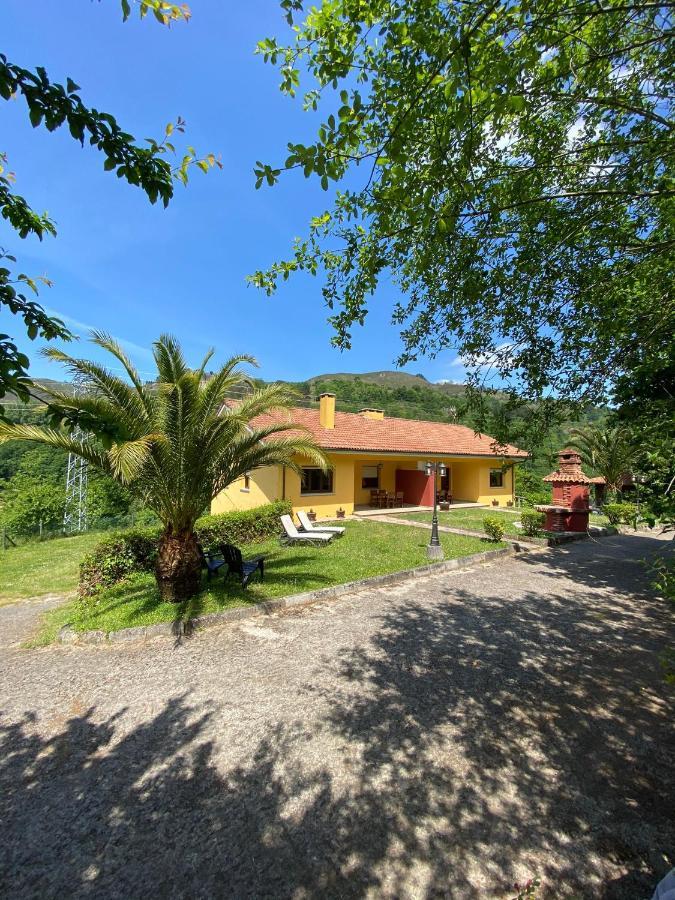 Finca La Cuesta Cangas de Onís Exterior photo