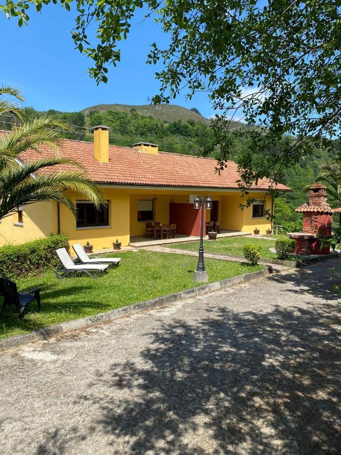 Finca La Cuesta Cangas de Onís Exterior photo